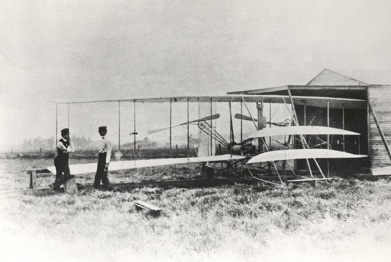 Wright Brothers images: 1903 first powered flight at Kill Devil Hills